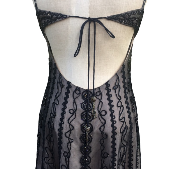 NIKI LAVIS Beautiful formal evening gown mid length Size 8 Black, AB Glass Beads - Picture 10 of 11